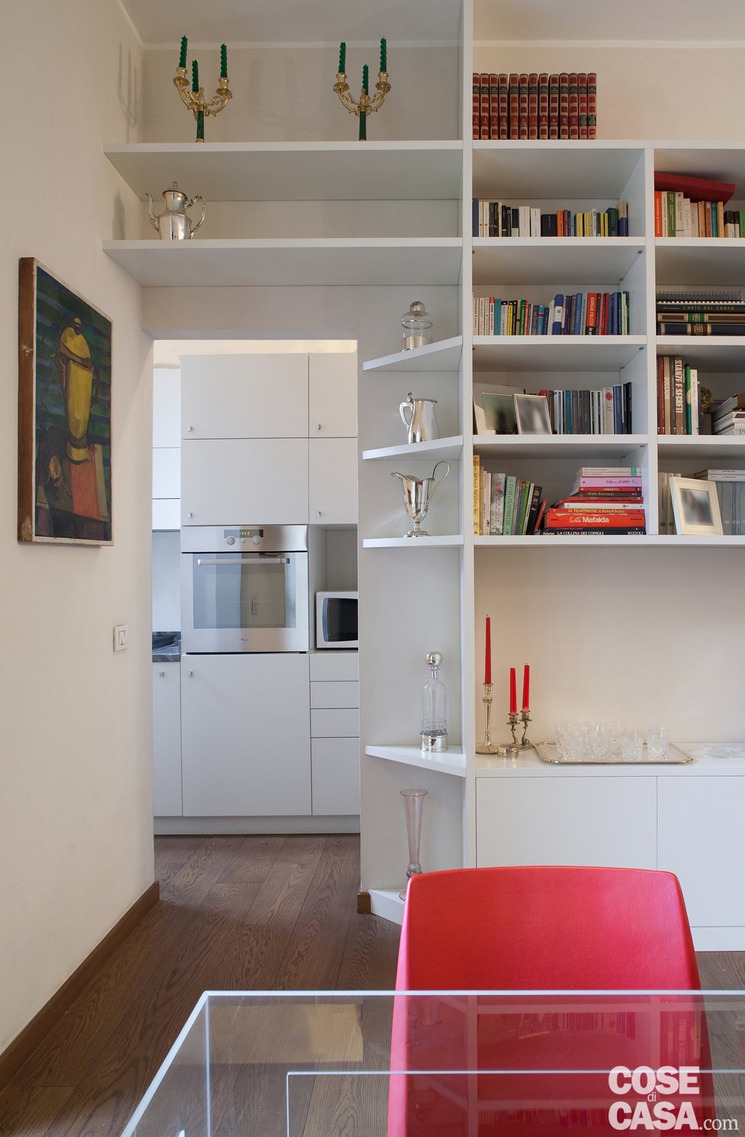 La libreria con i passaggi cose di casa