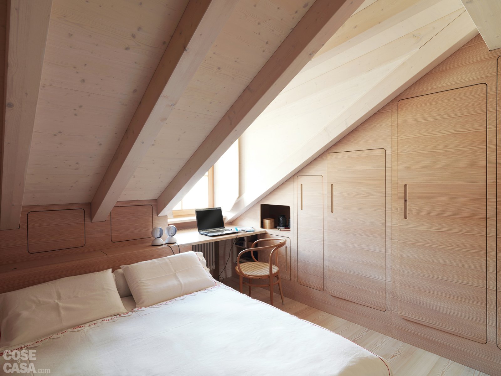 Casa di montagna sfruttata al centimetro cose di casa Rivestimenti in legno per interni