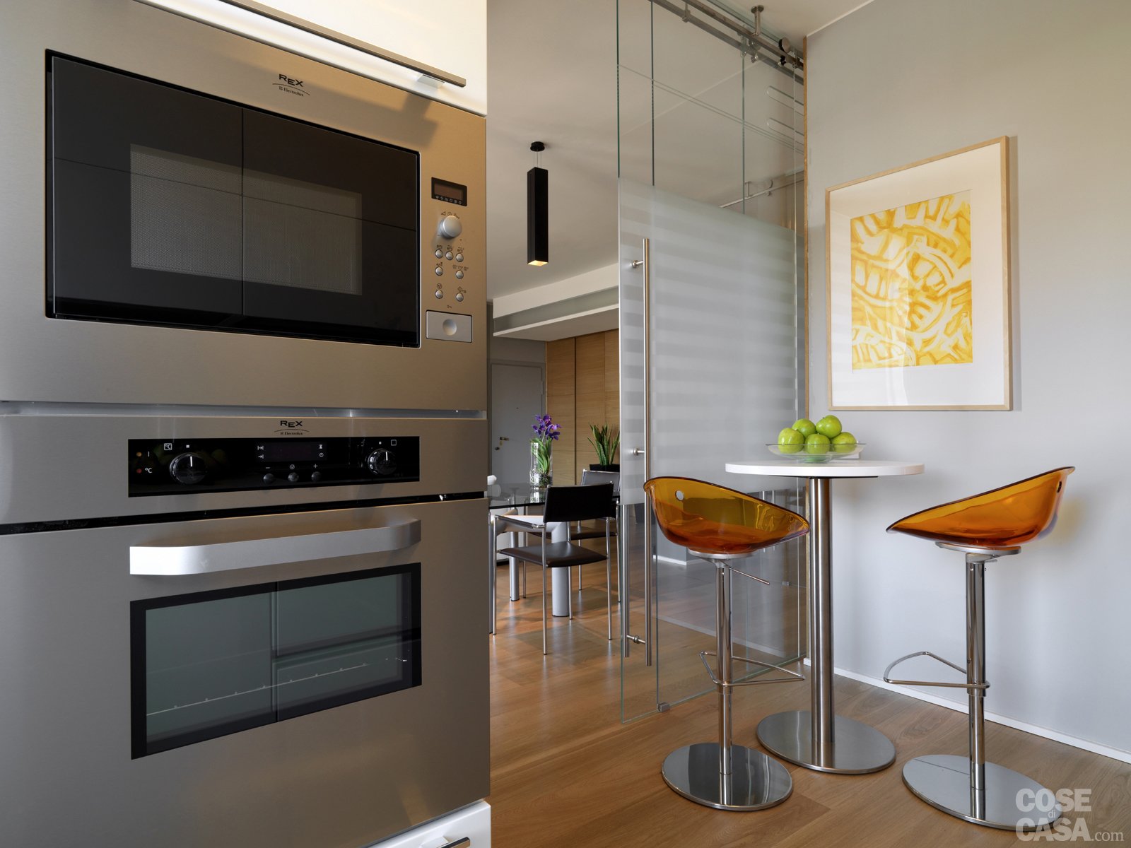 Una casa con una nuova articolata distribuzione cose di casa Cucina pranzo