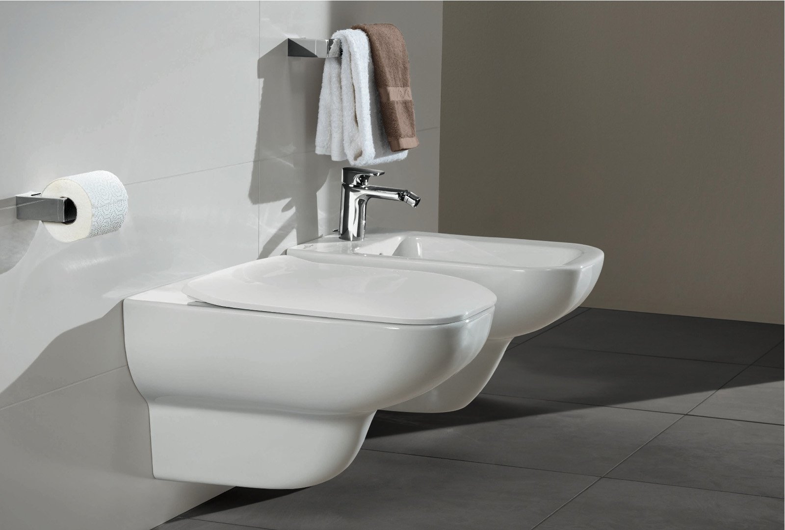 Sanitari: ceramica per vasi e bidet cose di casa
