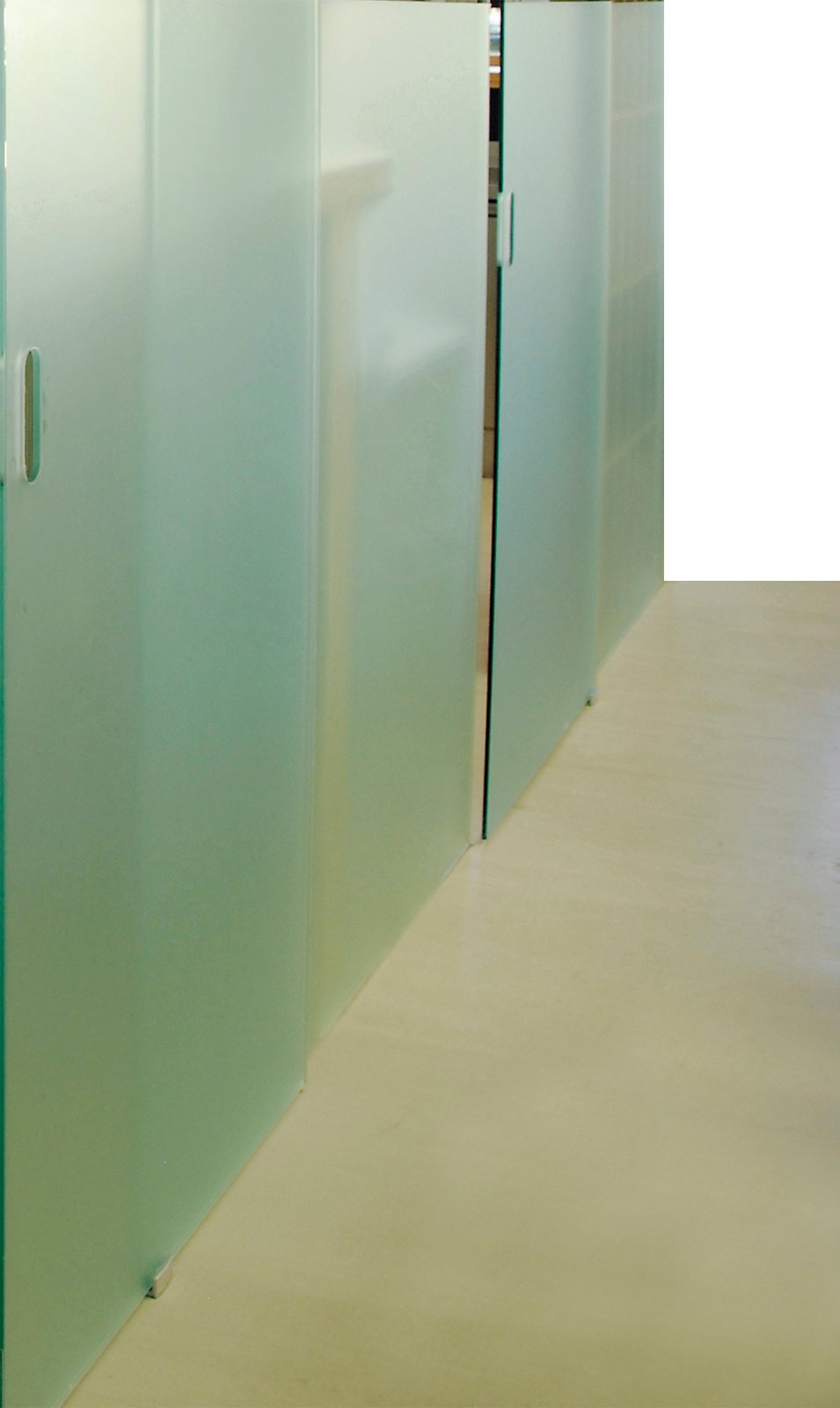 Dal bagno lungo e stretto, ricavare la lavanderia. il preventivo ... Vetrocemento ripostiglio