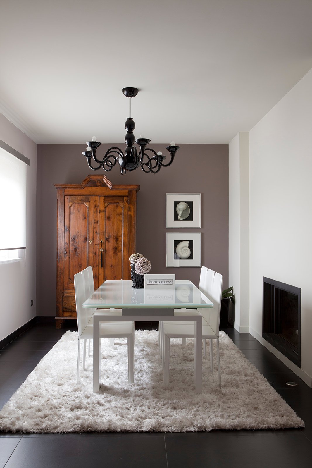Bianco, grigio, nero per la casa di gusto contemporaneo cose di casa