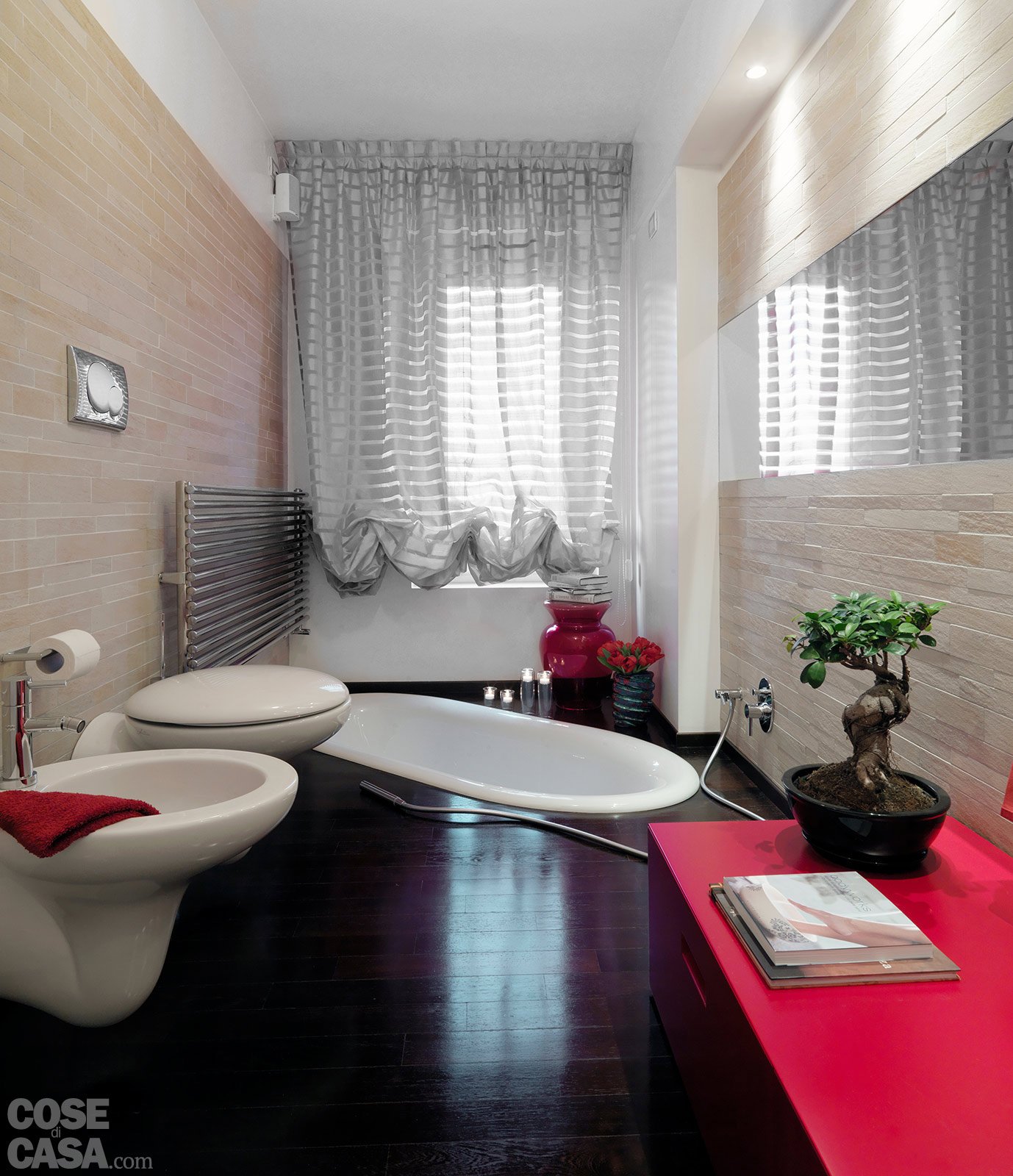 Idee per bagno con doccia: vasca e doccia insieme. idee arredo ... Creativo bagno Ospiti