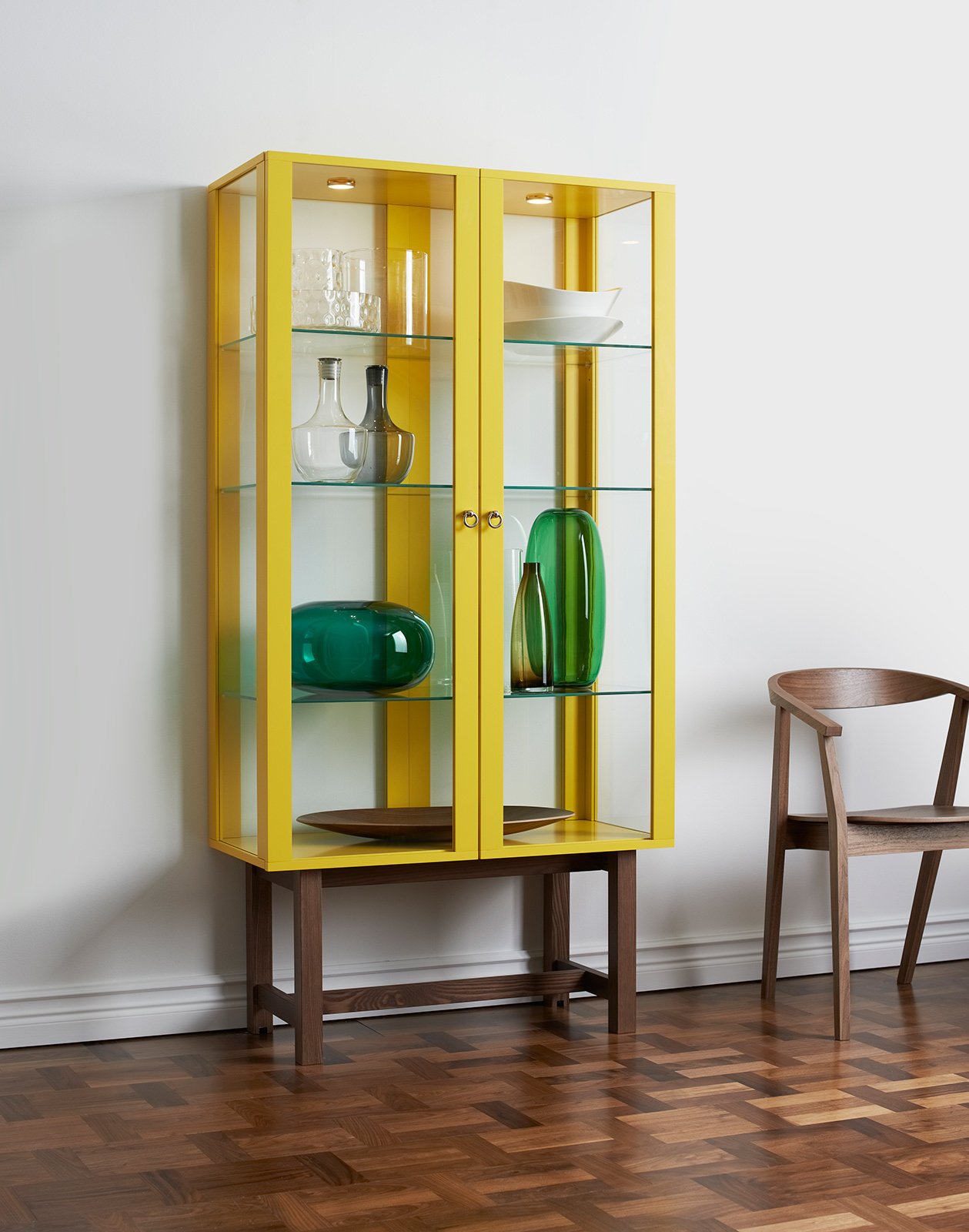 Mobili con anta in vetro cose di casa Struttura in vetro moderna