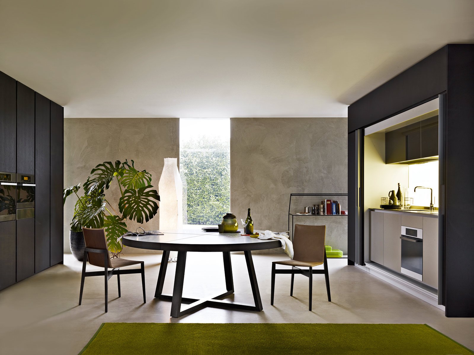 Tavoli da pranzo ovali moderni ~ canlic for . Tavolo pranzo rotondo kartell