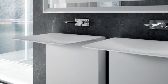 Lavabi sospesi, a colonna, da appoggio cose di casa Immagini mobili per bagno appoggiati a terra 81 cm