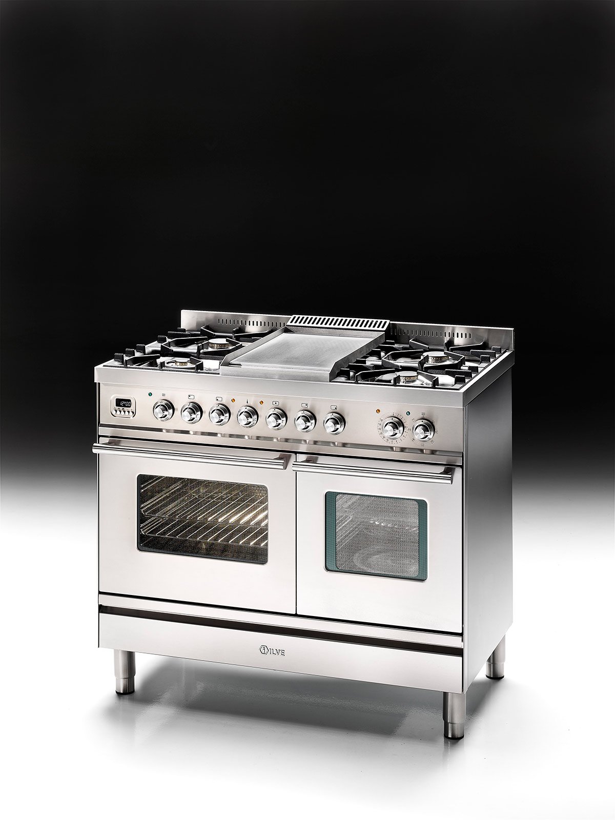 Cucina monoblocco: piano cottura e forno tutto in uno ...
