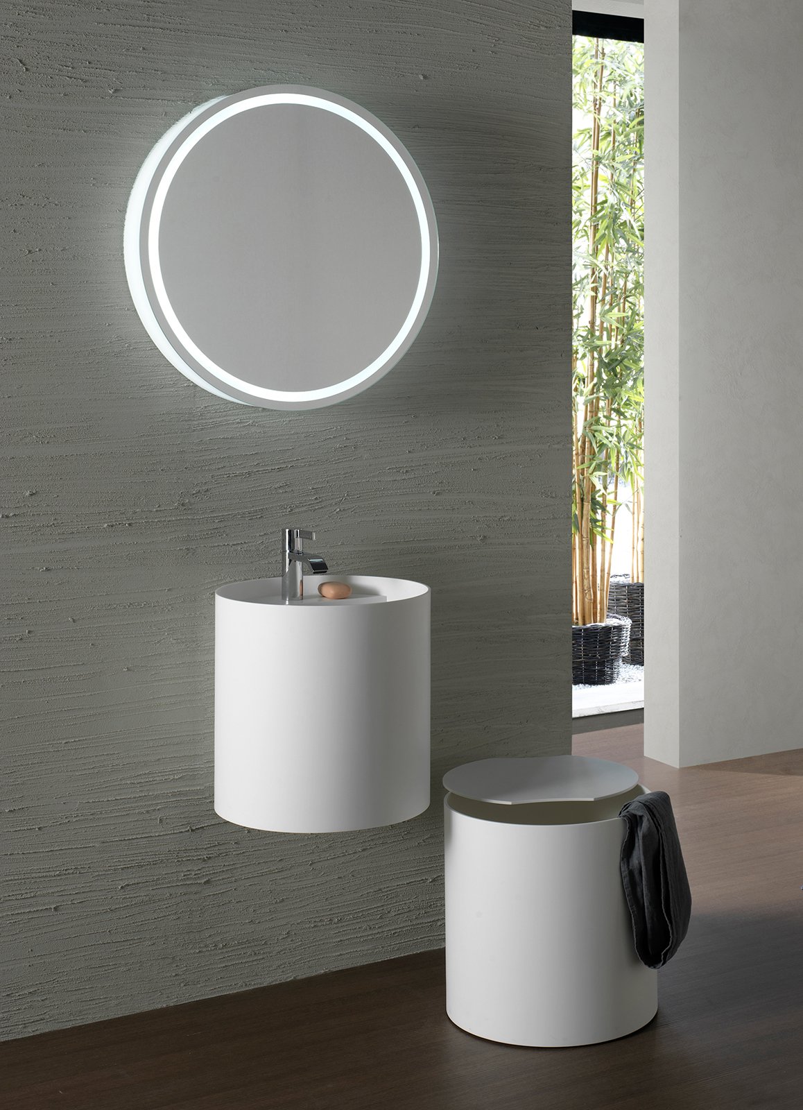 Specchi per il bagno cose di casa Specchio con cornice bianca