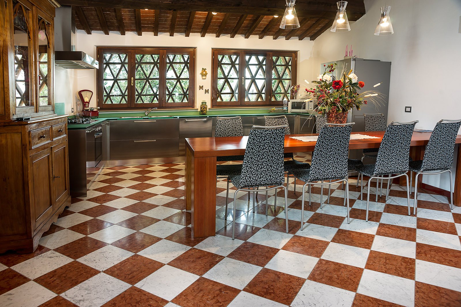 Pavimenti in marmo, travertino, alla veneziana. all'insegna della ... Decorazione pavimento Lucido
