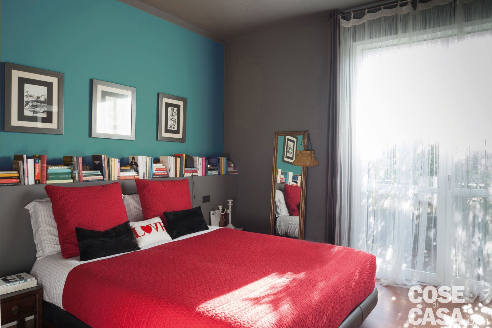 Parete grigia dietro letto ~ canlic for .