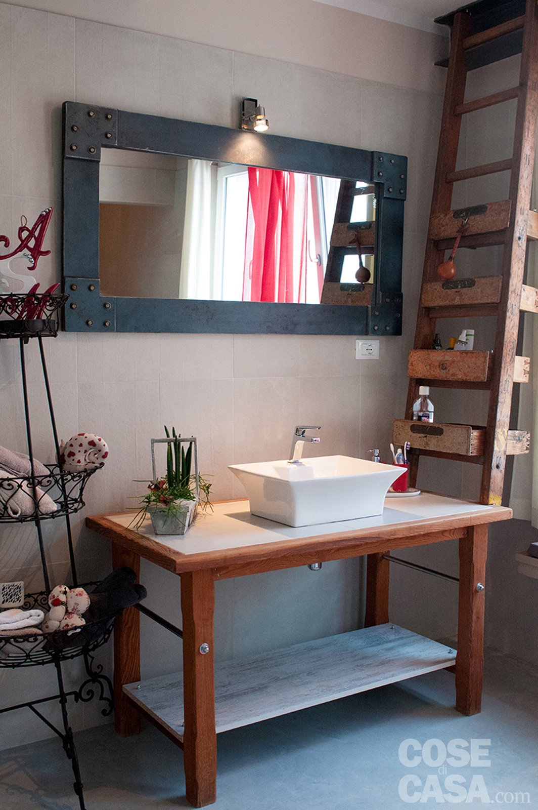 Da vecchio laboratorio a casa. con atmosfere da loft cose di casa