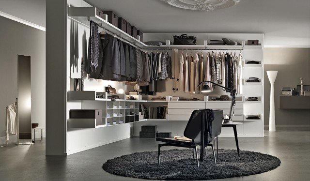 Una cabina armadio efficiente ed elegante cose di casa Armadi di servizio
