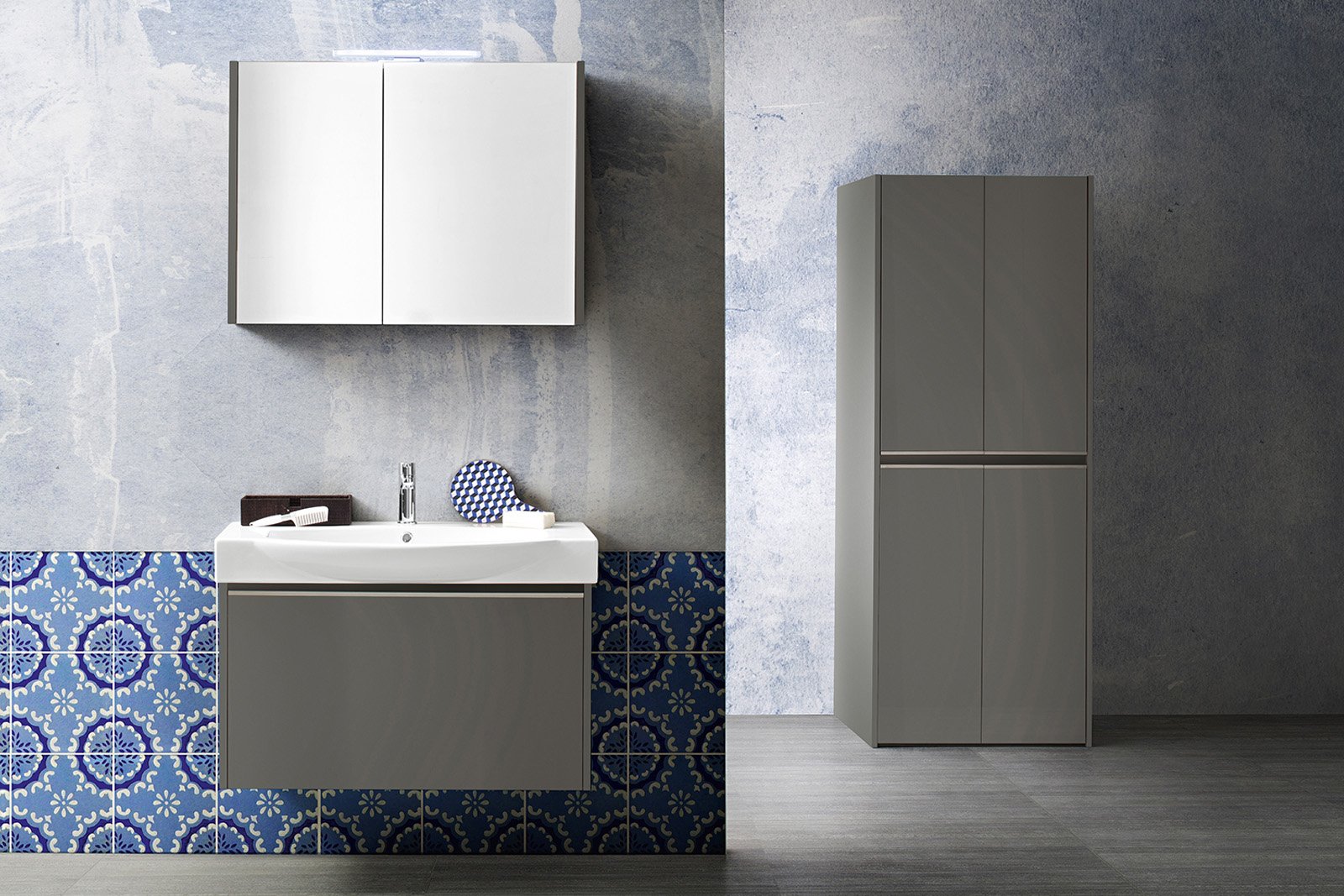 Mobili per il bagno: libere composizioni per liberi pensatori ...