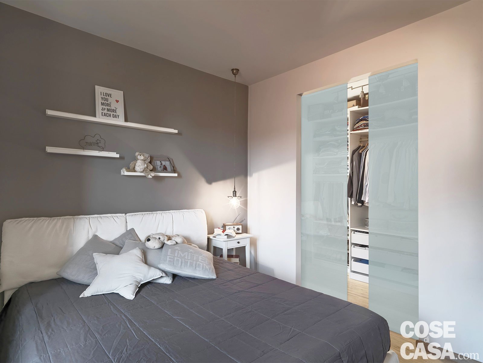 Muri interni grigi: pareti in pietra ardesia triseb. bagni parquet ... Muri interni in pietra foto