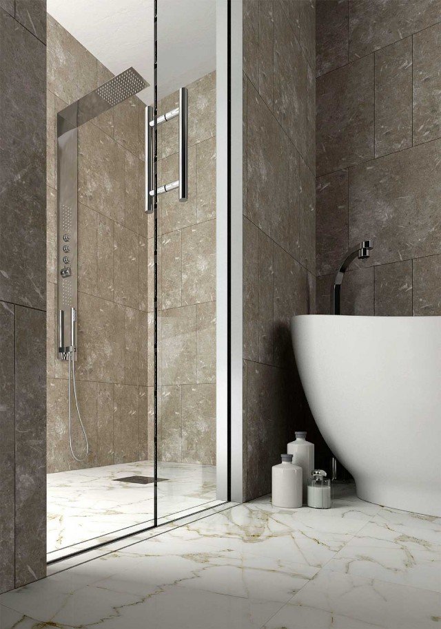 4) La porta a scomparsa all’interno del muro è un’inedito assoluto per la doccia. Adatta per soluzioni filopavimento, ne potenzia funzionalità ed efficacia estetica. Essential doccia di Scrigno. www.scrigno.it 4) La porta a scomparsa all’interno del muro è un’inedito assoluto per la doccia. Adatta per soluzioni filopavimento, ne potenzia funzionalità ed efficacia estetica. Essential doccia di Scrigno. www.scrigno.it
