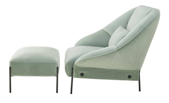 aipai di Ligne Roset, designer Lucidi Pevere, è la grande poltrona imbottita e rivestita in tessuto in una delicata tonalità verde giada. I piedini in acciaio laccato nero si trasformano in un elemento decorativo. É disponibile il poggiapiedi coordinato. Misura L 150 x P 97 x H 83 cm. www.ligne-roset.com aipai di Ligne Roset, designer Lucidi Pevere, è la grande poltrona imbottita e rivestita in tessuto in una delicata tonalità verde giada. I piedini in acciaio laccato nero si trasformano in un elemento decorativo. É disponibile il poggiapiedi coordinato. Misura L 150 x P 97 x H 83 cm. www.ligne-roset.com