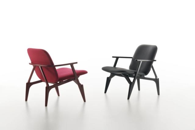 Louise di Zanotta, design Philippe Nigro, è la nuova poltrona con la struttura che ricorda una microarchitettura, basata sull'assemblaggio logico di componenti in massello di faggio, laccato nero o bordeaux, assemblati per mezzo di semplici incastri che la rendono leggera e solida nello stesso tempo. La seduta e lo schienale sono imbottiti e rivestiti in stoffa o pelle. www.zanotta.it Louise di Zanotta, design Philippe Nigro, è la nuova poltrona con la struttura che ricorda una microarchitettura, basata sull'assemblaggio logico di componenti in massello di faggio, laccato nero o bordeaux, assemblati per mezzo di semplici incastri che la rendono leggera e solida nello stesso tempo. La seduta e lo schienale sono imbottiti e rivestiti in stoffa o pelle. www.zanotta.it