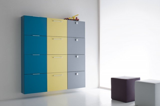 contenitore sospeso modulare con frontali laccati apribili a ribalta Idrocolor di Birex contenitore sospeso modulare con frontali laccati apribili a ribalta Idrocolor di Birex