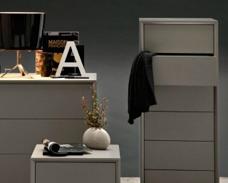 cassettiere Password di Calligaris in legno bianco o tortora cassettiere Password di Calligaris in legno bianco o tortora