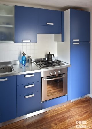 cucina ante blu laccato opaco sax scavolini 225 cm cucina ante blu laccato opaco sax scavolini 225 cm