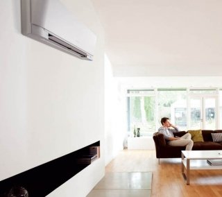 climatizzatore monosplit inverter Emura di Daikin in classe di efficienza energetica A climatizzatore monosplit inverter Emura di Daikin in classe di efficienza energetica A