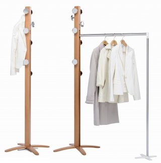 Legno massiccio per Espansiva di Foppapedretti, l’appendiabiti in legno dotato di otto pomoli con specchio che cela al suo interno una barra porta-ometti a scomparsa estensibile fino a 80 cm. Chiuso misura L 44 x P 44 x H 177 cm e aperto L 111 x P 44 x H 177 cm. Prezzo 176 euro. www.foppapedretti.it Legno massiccio per Espansiva di Foppapedretti, l’appendiabiti in legno dotato di otto pomoli con specchio che cela al suo interno una barra porta-ometti a scomparsa estensibile fino a 80 cm. Chiuso misura L 44 x P 44 x H 177 cm e aperto L 111 x P 44 x H 177 cm. Prezzo 176 euro. www.foppapedretti.it