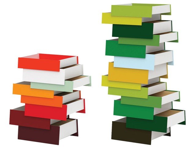Stack di Established&Sons reinterpreta la cassettiera all’insegna del colore e del dinamismo. Sorretti da una struttura centrale, i cassetti possono scorrere indifferentemente in due direzioni dando origine a un totem dalle forme asimmetriche e irregolari. Disponibile in due dimensioni misura L 56,5 x
P 61,5 x
H 108/168 cm. Prezzo dal rivenditore. www.establishedandsons.com Stack di Established&Sons reinterpreta la cassettiera all’insegna del colore e del dinamismo. Sorretti da una struttura centrale, i cassetti possono scorrere indifferentemente in due direzioni dando origine a un totem dalle forme asimmetriche e irregolari. Disponibile in due dimensioni misura L 56,5 x
P 61,5 x
H 108/168 cm. Prezzo dal rivenditore. www.establishedandsons.com