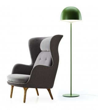 poltrona Ro di Republic of Fritz Hansen con seduta ampia in tessuto e lampada da terra Cheshire di Fontana Arte in policarbonato e metallo poltrona Ro di Republic of Fritz Hansen con seduta ampia in tessuto e lampada da terra Cheshire di Fontana Arte in policarbonato e metallo
