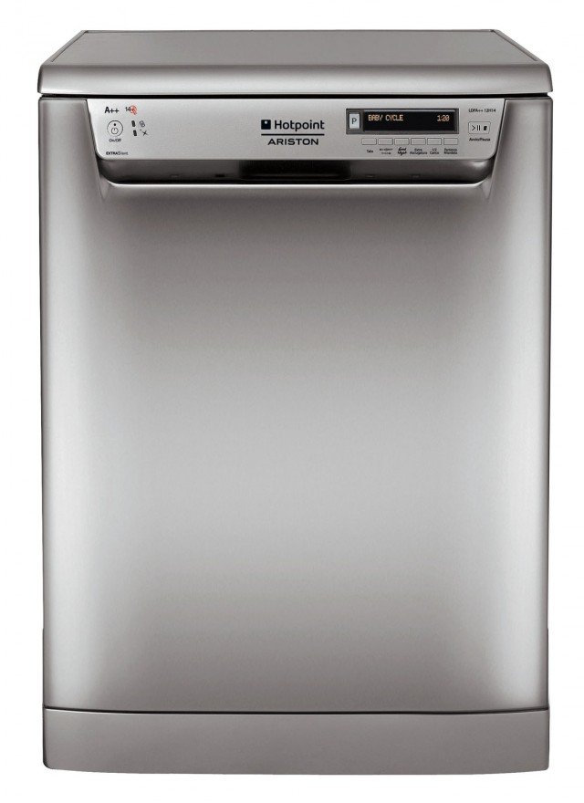 La lavastoviglie LDFA++ H14 X IT di Hotpoint ha un consumo di soli 10 litri d’acqua per ciclo. Ha 8 programmi e partenza ritardata fino a 24 ore. Da 14 coperti, è in classe di efficienza energetica A++. Misura L 60 x P 60 x H 85 cm. Prezzo 699 euro www.hotpoint.it La lavastoviglie LDFA++ H14 X IT di Hotpoint ha un consumo di soli 10 litri d’acqua per ciclo. Ha 8 programmi e partenza ritardata fino a 24 ore. Da 14 coperti, è in classe di efficienza energetica A++. Misura L 60 x P 60 x H 85 cm. Prezzo 699 euro www.hotpoint.it