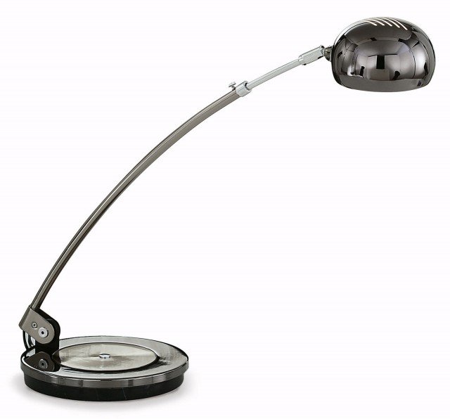 lampada da tavolo telescopica e girevole in metallo con finitura in nichel, satinato o nero.M3 di Ideal Lux lampada da tavolo telescopica e girevole in metallo con finitura in nichel, satinato o nero.M3 di Ideal Lux