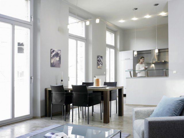 profilo finestra Geneo® di Rehau in soli 86 mm di spessore profilo finestra Geneo® di Rehau in soli 86 mm di spessore