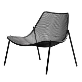 La serie Round di Emu punta su linee arrotondate e forme morbide per poltrone dal comfort estremo. In grado di soddisfare qualità come leggerezza, semplicità, ed eleganza. Realizzata in lamiera stirata e struttura sottile in tubolare d’acciaio è disponibile in bianco, grigio chiaro, ferro antico, nero e rosso. Misura L92xP87xH84 cm. Prezzo 298 euro. www.emu.it La serie Round di Emu punta su linee arrotondate e forme morbide per poltrone dal comfort estremo. In grado di soddisfare qualità come leggerezza, semplicità, ed eleganza. Realizzata in lamiera stirata e struttura sottile in tubolare d’acciaio è disponibile in bianco, grigio chiaro, ferro antico, nero e rosso. Misura L92xP87xH84 cm. Prezzo 298 euro. www.emu.it