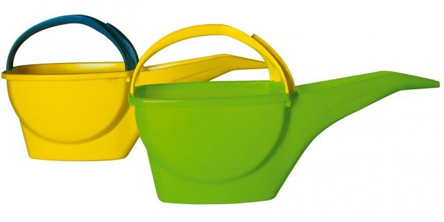 annaffiatoio Bama è pratico, in polipropilene dal design innovativo, disponibile in diversi colori, dalla capacità di 4 litri d’acqua annaffiatoio Bama è pratico, in polipropilene dal design innovativo, disponibile in diversi colori, dalla capacità di 4 litri d’acqua