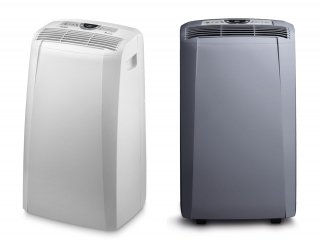 Il Pinguino PAC CN90 e PAC CN91 di De’ Longhi, in classe A come efficienza energetica, hanno 3 velocità di ventilazione che garantiscono massima potenza al minimo rumore. Con la promozione Vantaggi in blu al prezzo speciale di 399 euro anziché 549 euro. www.delonghi.com Il Pinguino PAC CN90 e PAC CN91 di De’ Longhi, in classe A come efficienza energetica, hanno 3 velocità di ventilazione che garantiscono massima potenza al minimo rumore. Con la promozione Vantaggi in blu al prezzo speciale di 399 euro anziché 549 euro. www.delonghi.com