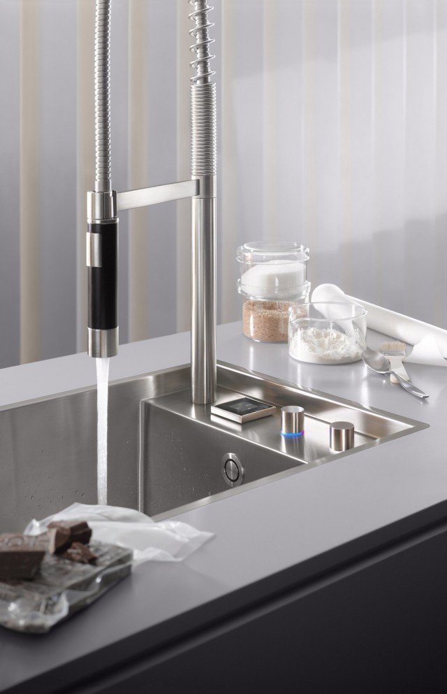 rubinetteria elettronica eUnit Kitchen di Dornbracht rubinetteria elettronica eUnit Kitchen di Dornbracht