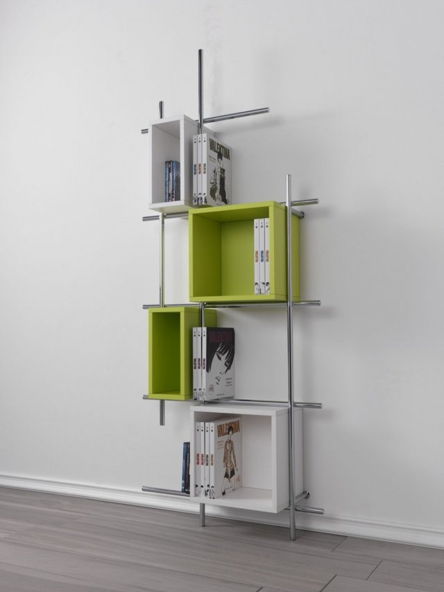 La struttura portante di Libera di Pezzani è realizzata con tubolari di acciaio in cui si inseriscono i contenitori quadrati e rettangolari in laminato disponibili in diverse varianti di colore. Misura L 78 x P 25 x H 187 cm. Prezzo 941 euro. www.pezzani.eu La struttura portante di Libera di Pezzani è realizzata con tubolari di acciaio in cui si inseriscono i contenitori quadrati e rettangolari in laminato disponibili in diverse varianti di colore. Misura L 78 x P 25 x H 187 cm. Prezzo 941 euro. www.pezzani.eu