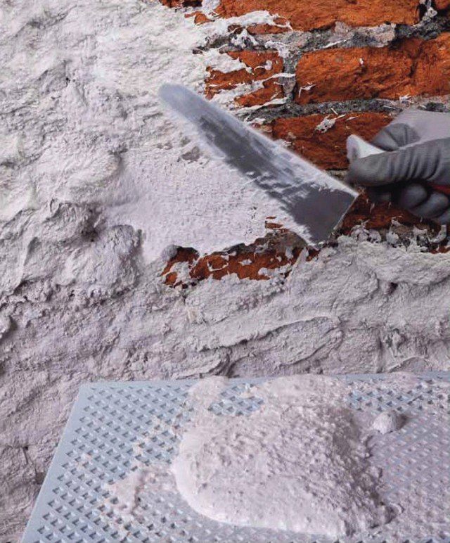 La malta Mape-Antique Rinzaffo Antisale di Mapei in polvere senza cemento, è premiscelata con leganti idraulici, sabbie, additivi e fibre sintetiche. www.mapei.it La malta Mape-Antique Rinzaffo Antisale di Mapei in polvere senza cemento, è premiscelata con leganti idraulici, sabbie, additivi e fibre sintetiche. www.mapei.it