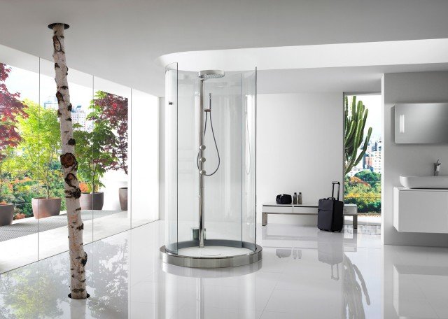 Il box doccia Transtube di Roca a pianta circolare è attrezzato con una colonna termostatica in acciaio inox. Ha base rivestita in Styltech, materiale antiscivolo, e porte automatiche. Misura Ø 115 x 212,5 cm. Prezzo su richiesta. www.roca-italia.com Il box doccia Transtube di Roca a pianta circolare è attrezzato con una colonna termostatica in acciaio inox. Ha base rivestita in Styltech, materiale antiscivolo, e porte automatiche. Misura Ø 115 x 212,5 cm. Prezzo su richiesta. www.roca-italia.com