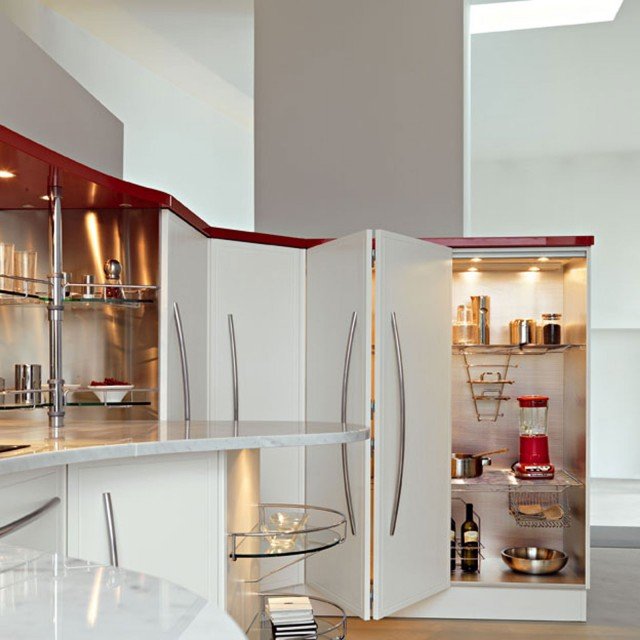 armadio-dispensa Skyline di Snaidero comn apertura a soffietto armadio-dispensa Skyline di Snaidero comn apertura a soffietto
