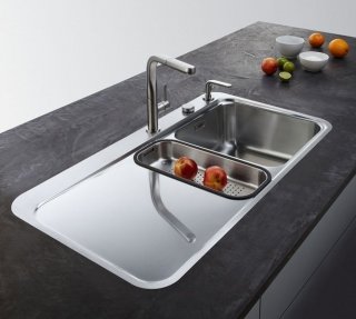 lavello cucina in acciaio inox satinato a una vasca e mezza Sinos SNX 251 di Franke lavello cucina in acciaio inox satinato a una vasca e mezza Sinos SNX 251 di Franke