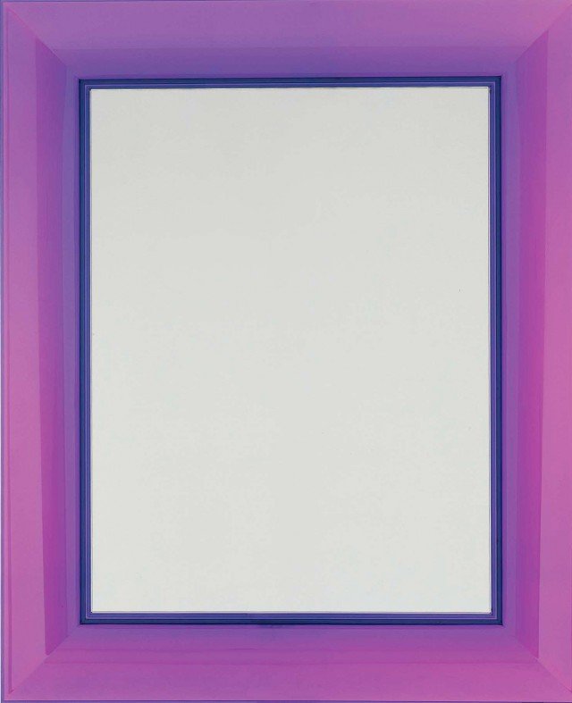 Francois Ghost è lo specchio di Kartell caratterizzato da cornice in policarbonato trasparente disponibile in cinque varianti di colore. Misura L 65 x P 5,7 x H 79 cm. Prezzo 238 euro. www.kartell.it Francois Ghost è lo specchio di Kartell caratterizzato da cornice in policarbonato trasparente disponibile in cinque varianti di colore. Misura L 65 x P 5,7 x H 79 cm. Prezzo 238 euro. www.kartell.it