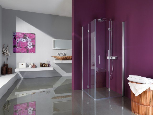 cabina doccia Alter di Samo con pannelli in vetro trasparente e profili in alluminio brillantato cromo lucido cabina doccia Alter di Samo con pannelli in vetro trasparente e profili in alluminio brillantato cromo lucido