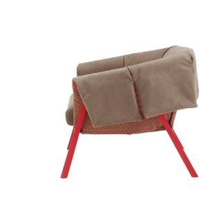 La cucitura e il rivestimento dello schienale sono ispirati ai kimoni giapponesi per vestire con eleganza la poltroncina.La fodera/cappa è realizzata in un pezzo unico in tinta unita o in due colori; la bicromia è visibile sul rovescio e fra i ripieghi a spacco che ne accentuano la preziosità. Misura L 86 x P 83 x H 72, 5 cm. Il modello base costa 1.640 euroOkumi di Ligne Roset La cucitura e il rivestimento dello schienale sono ispirati ai kimoni giapponesi per vestire con eleganza la poltroncina.La fodera/cappa è realizzata in un pezzo unico in tinta unita o in due colori; la bicromia è visibile sul rovescio e fra i ripieghi a spacco che ne accentuano la preziosità. Misura L 86 x P 83 x H 72, 5 cm. Il modello base costa 1.640 euroOkumi di Ligne Roset
