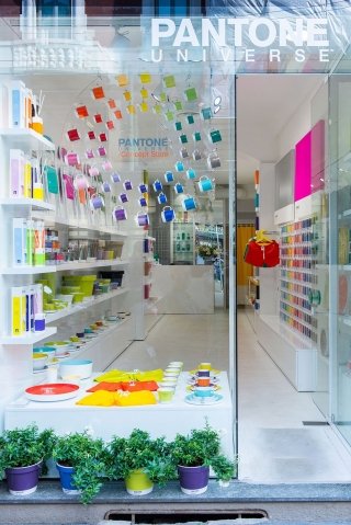 PANTONE-Concept-Store_1