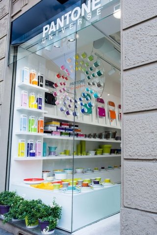 PANTONE-Concept-Store_2.jpeg