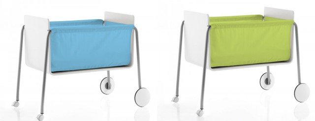 La Mini culla di www.mobiliariobe.com Be è piccola, semplice, leggera, si sposta con le rotelle e quando il bebè cresce si capovolge e si trasforma in un semplice, piccolo scrittoio in MDF laccato. Misure L 80 x P 60 x H 106 cm. Prezzo 461,45 euro. www.mobiliariobe.com La Mini culla di www.mobiliariobe.com Be è piccola, semplice, leggera, si sposta con le rotelle e quando il bebè cresce si capovolge e si trasforma in un semplice, piccolo scrittoio in MDF laccato. Misure L 80 x P 60 x H 106 cm. Prezzo 461,45 euro. www.mobiliariobe.com