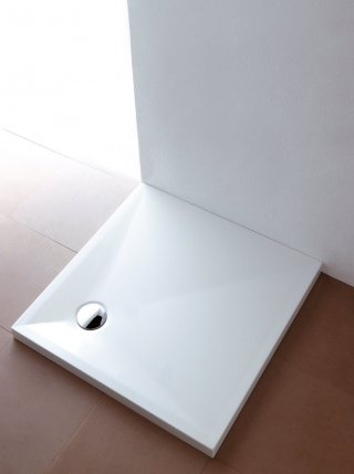 piatto doccia Oly di Olympia Ceramica ha piletta di Ø 9 cm piatto doccia Oly di Olympia Ceramica ha piletta di Ø 9 cm