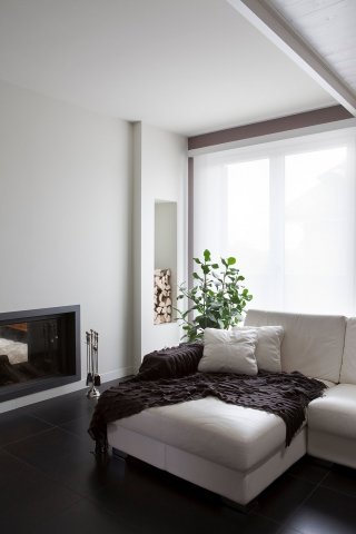 galliena-taglidiluce-divano