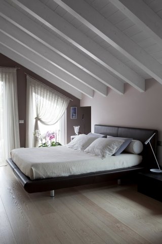 galliena-taglidiluce-camera