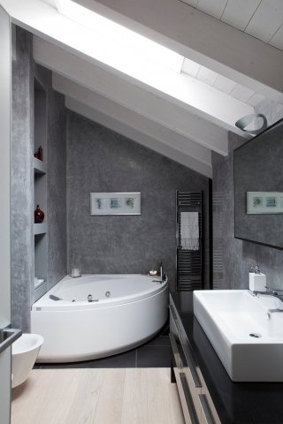 galliena-taglidiluce-bagno